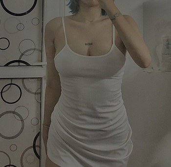hình sex chung hân đồng Anh bắn ra chút xíu em về uống thuốc nhé
